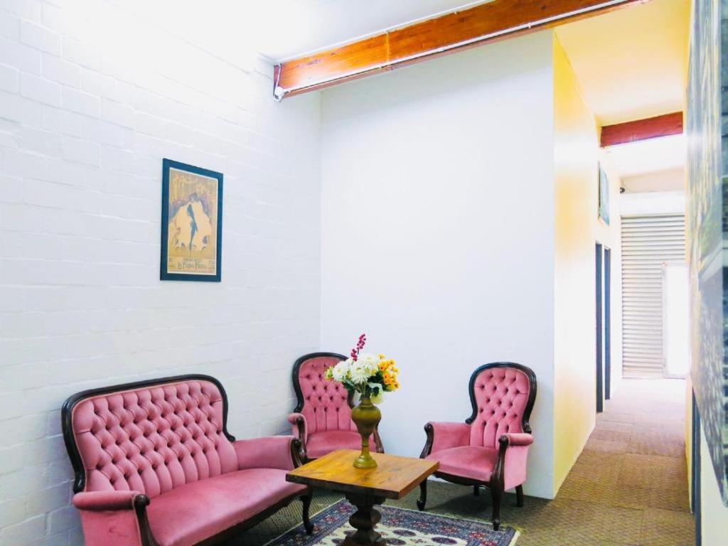 33 Goulborn Street Goodwood Hotel Cape Town Bagian luar foto